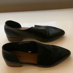 Universal Thread shoes